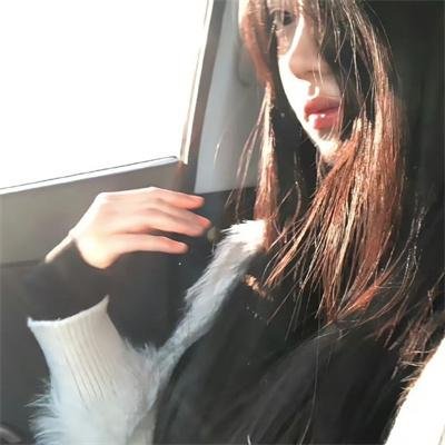 奶路臣封面